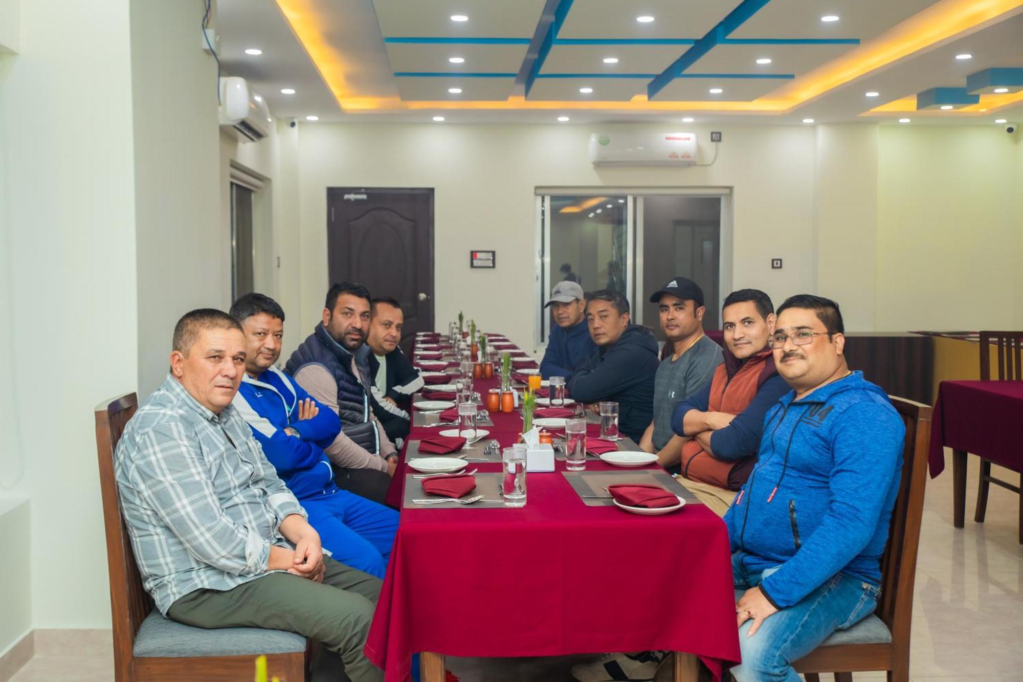 Gautam Buddha Airport Hotel Bhairāhawā Exteriör bild